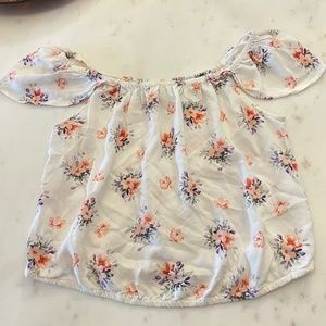 Off Shoulder Blouse Size M